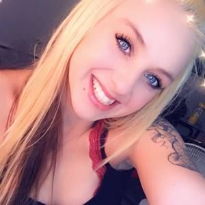 Meet your Posher, Zoe